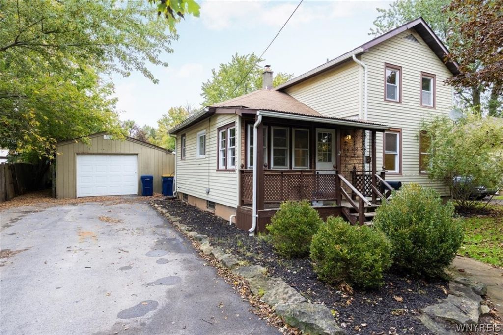 147 Stevens Street , Lockport, NY 14094 Main Photo