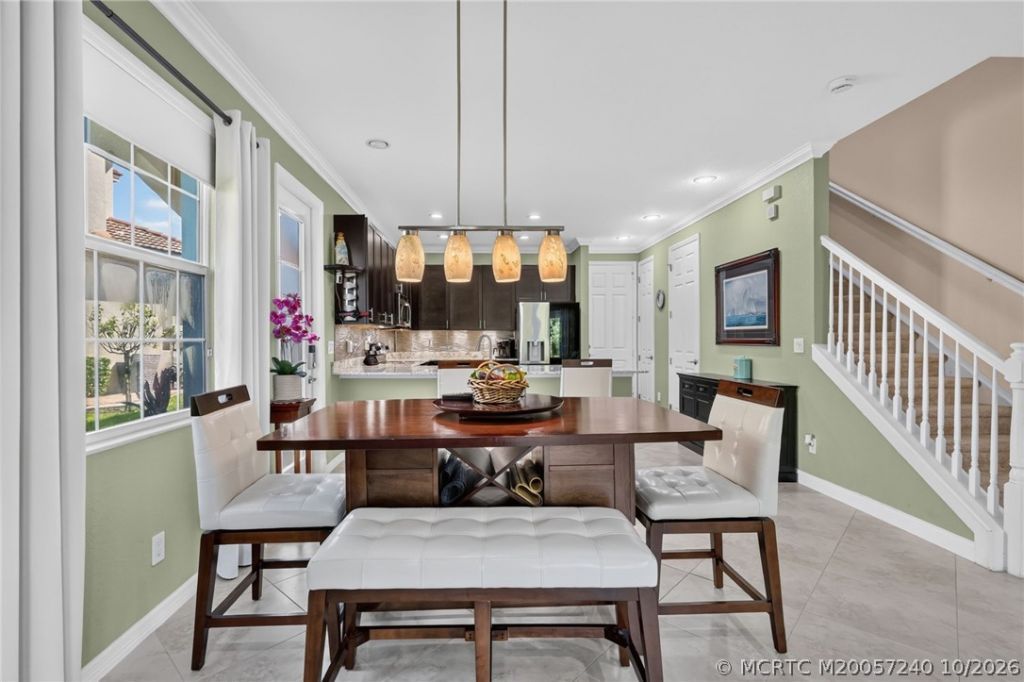 615 SW Glen Crest Way , Stuart, FL 34997 Photo