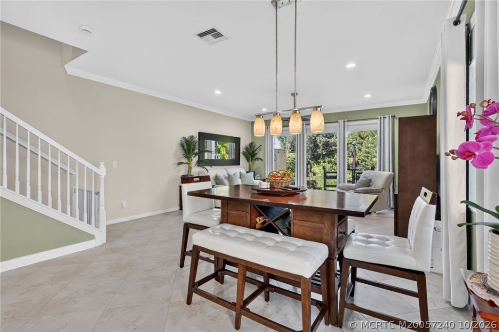 615 SW Glen Crest Way , Stuart, FL 34997 Photo