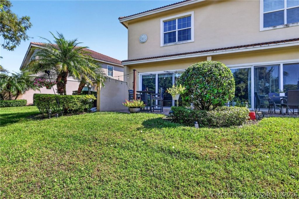 615 SW Glen Crest Way , Stuart, FL 34997 Photo