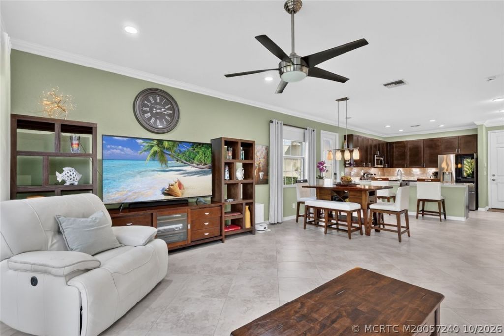 615 SW Glen Crest Way , Stuart, FL 34997 Photo