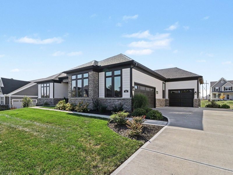 741 Man O War Boulevard, Union, KY 41091 Photo 2