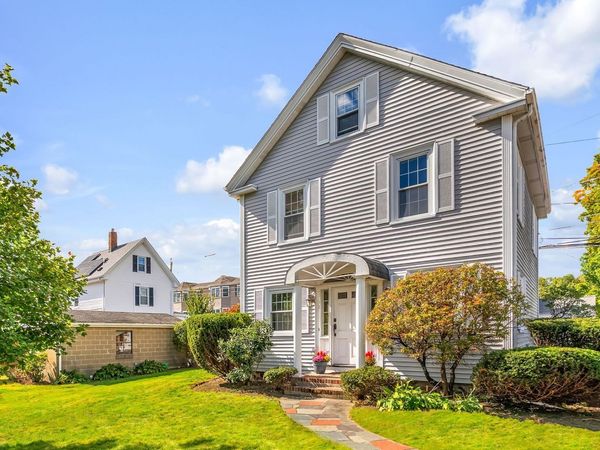 86 Potter Rd, Waltham, MA 02453