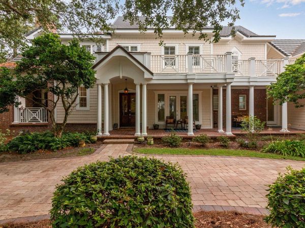439 Admiral Court, Destin, FL 32541