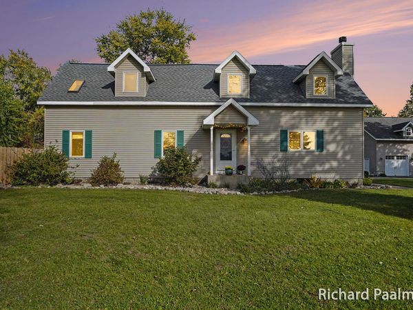 12018 Linden Drive NW, Marne, MI 49435