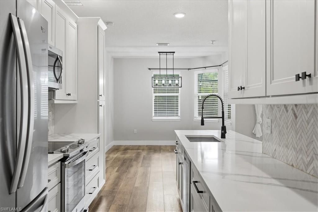 1116 Thompson Ave, Lehigh Acres, FL 33972 Photo