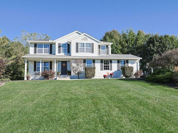 77 Sycamore Glen Drive, Wilmington, OH 45177