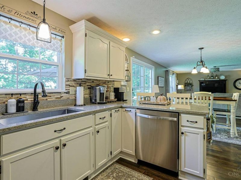 77 Sycamore Glen Drive, Union Township, OH 45177 Photo 20