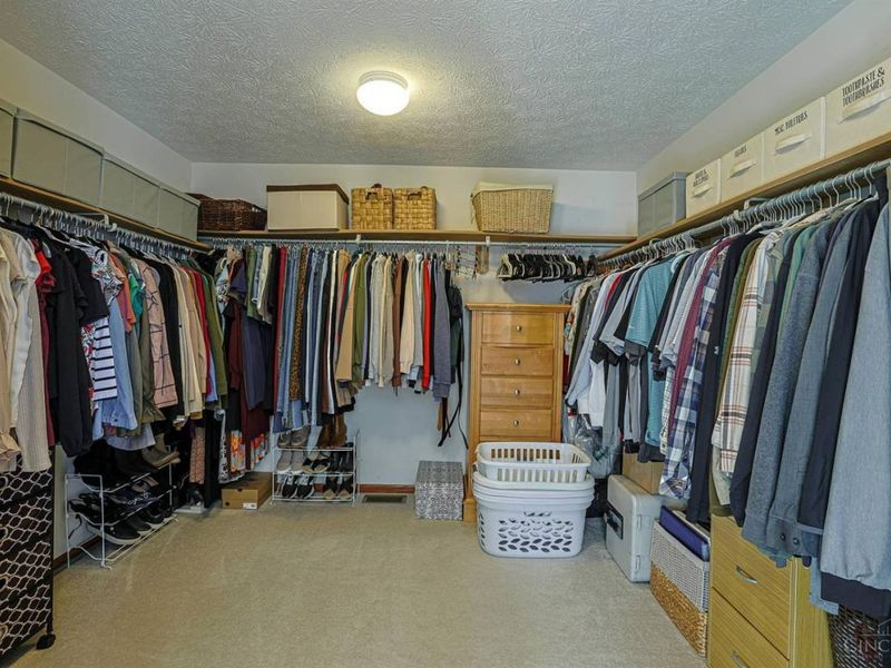77 Sycamore Glen Drive, Union Township, OH 45177 Photo 27