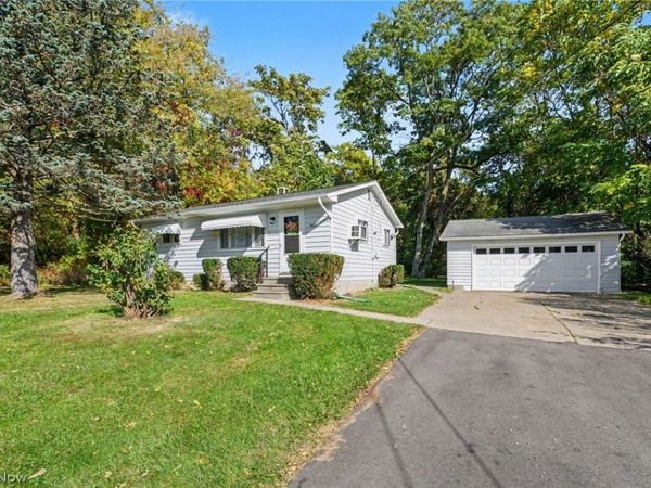 1802 Ohio Avenue , Ashtabula, OH 44004