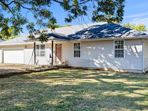 109 N Westview Drive , Marionville, MO 65705