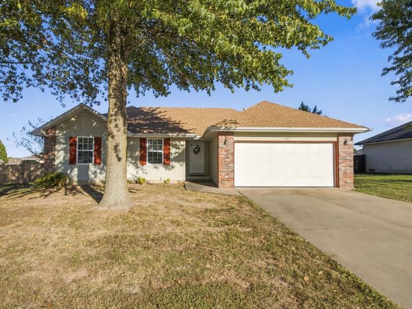 312 N Seminole , Clever, MO 65631