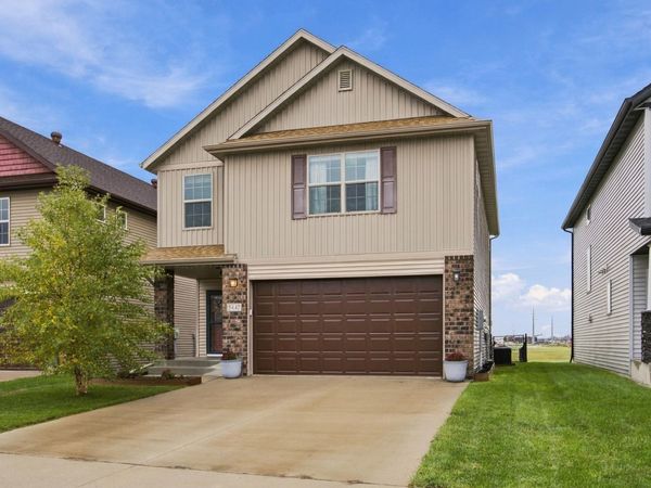 5442 49th Avenue S, Fargo, ND 58104