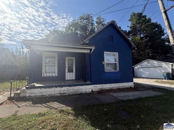 1453 Walnut Street, Terre Haute, IN 47807