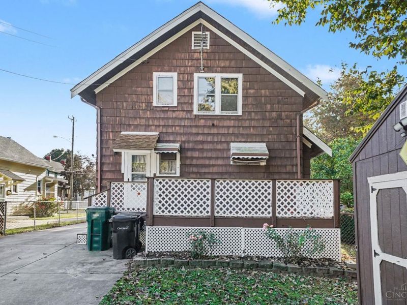 8367 Woodbine Avenue, Cincinnati, OH 45216 Photo 4