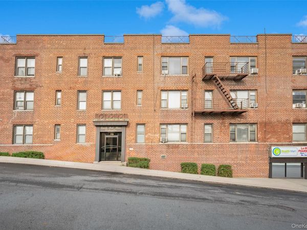 75 LEE Avenue , Unit 1E, Yonkers, NY 10701