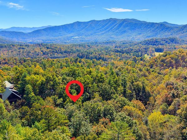 Tolliver Tr, Townsend, TN 37882