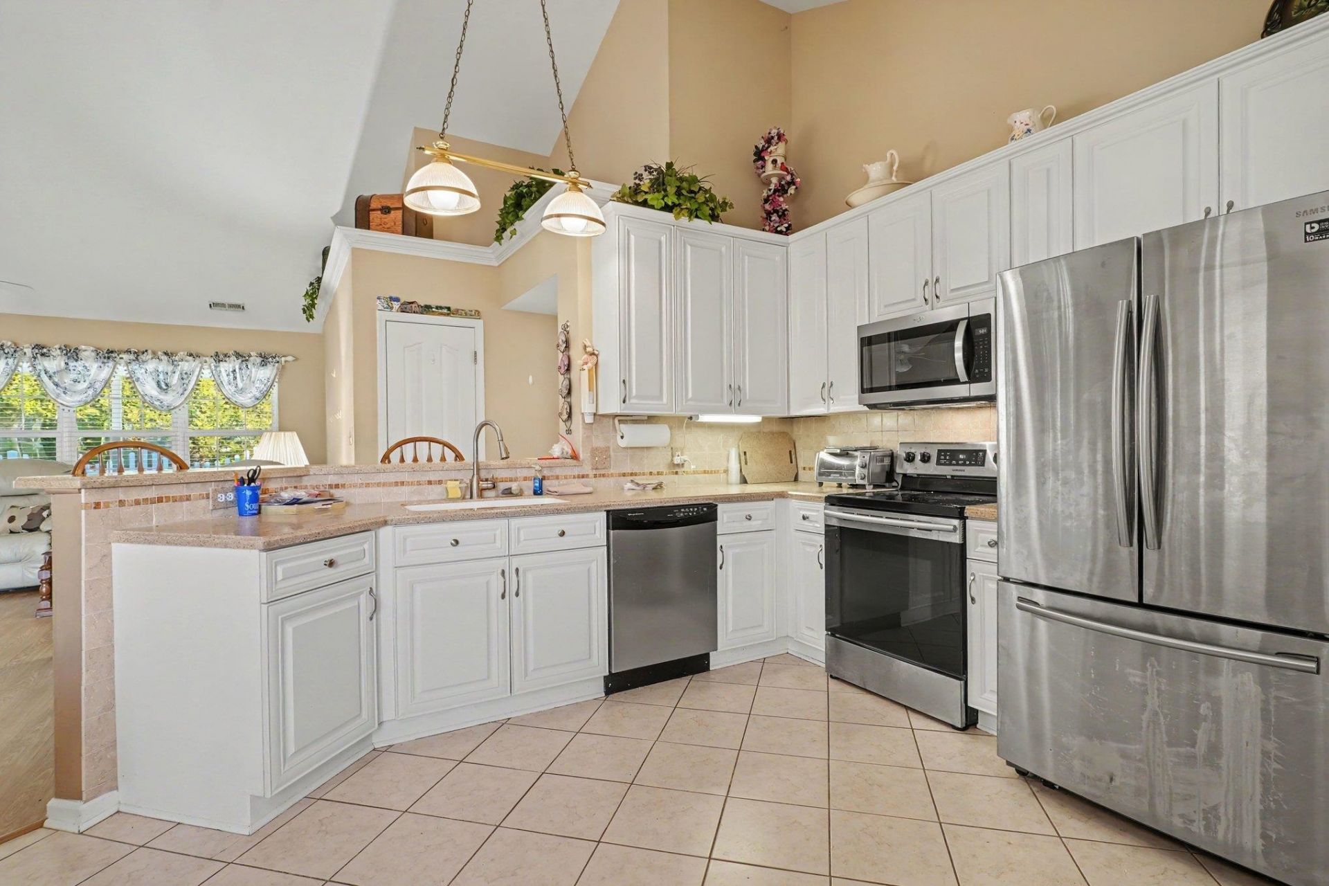 3923 Windsor Rd. Photo 10