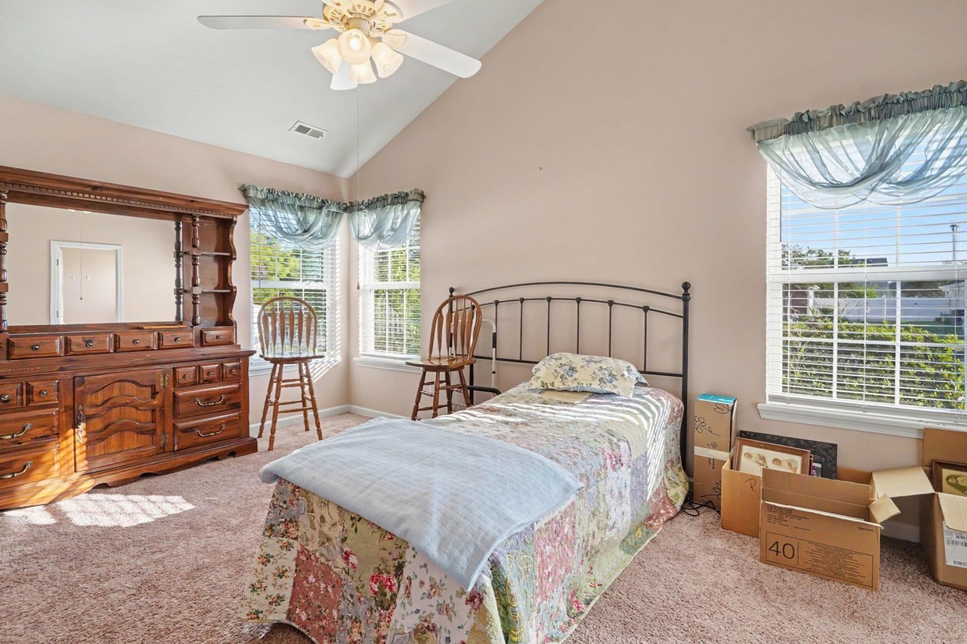 3923 Windsor Rd. Photo 12