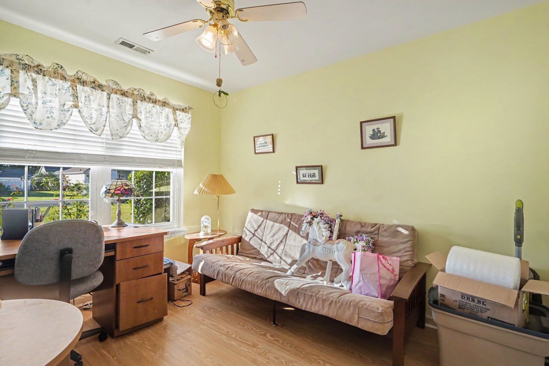 3923 Windsor Rd. Photo 16