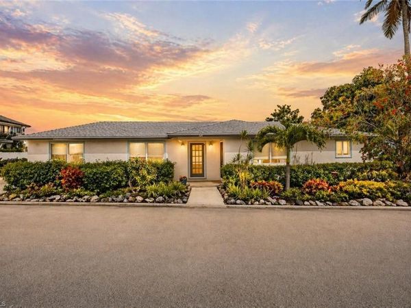 549 94th AVE N, NAPLES, FL 34108