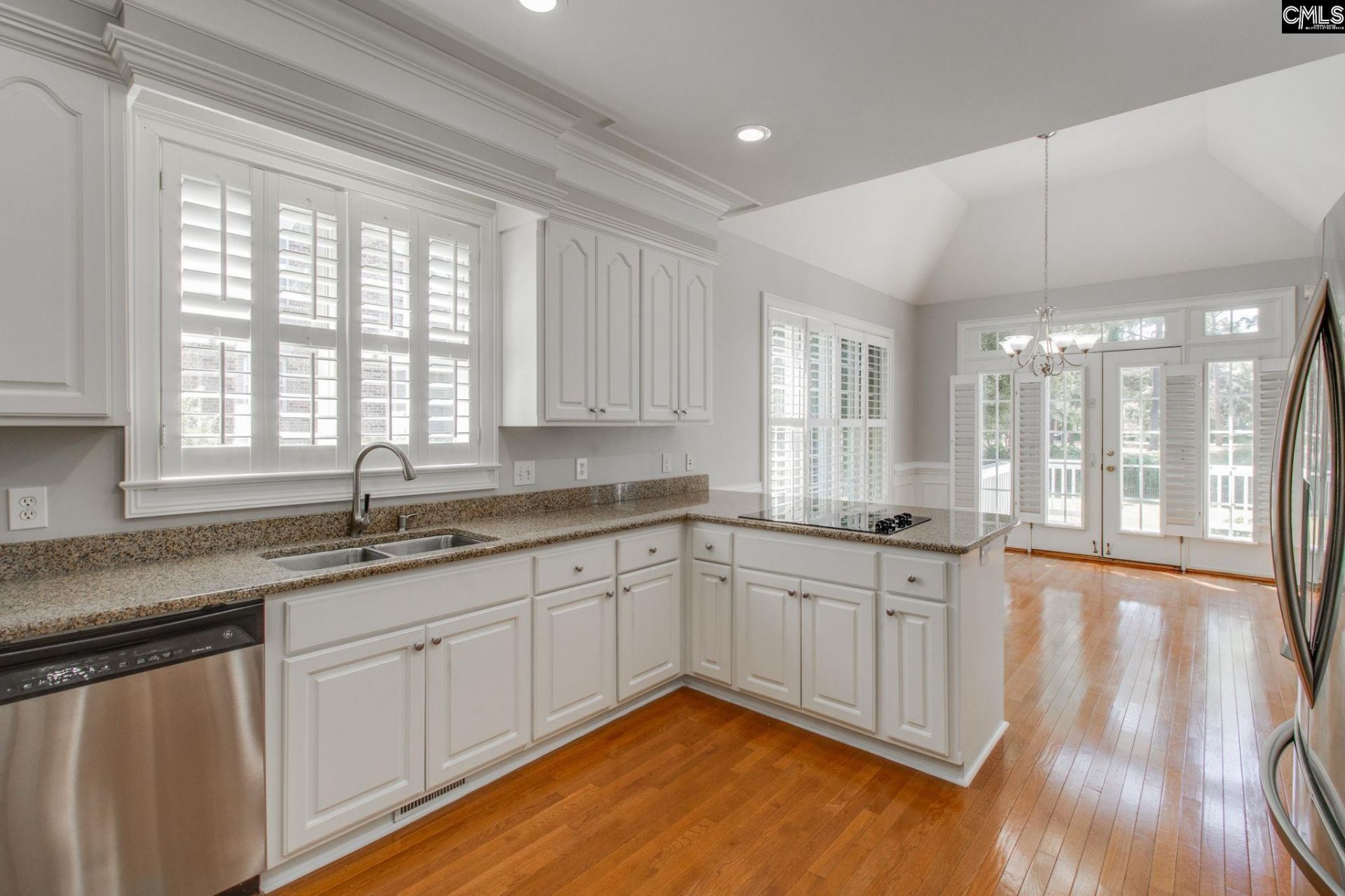 700 Sparkleberry Lane  Photo 13