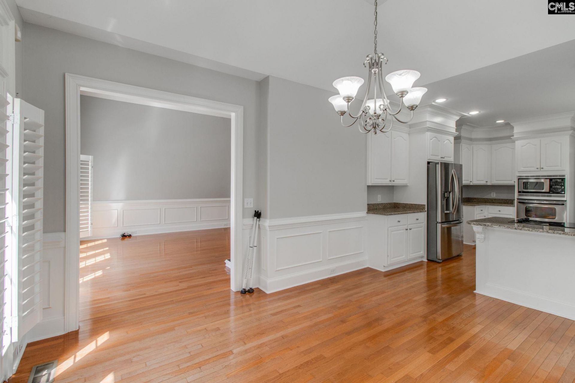 700 Sparkleberry Lane  Photo 15