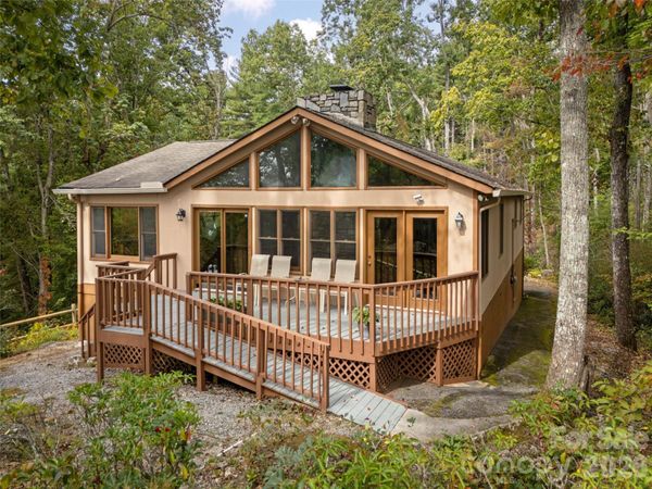 206 Skyland Acres Road, Saluda, NC 28773