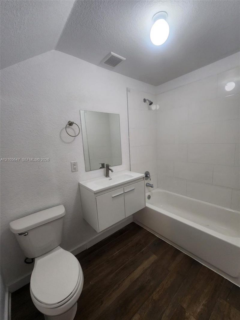 210 SW 3rd Ct , Florida City, FL 33034 Photo