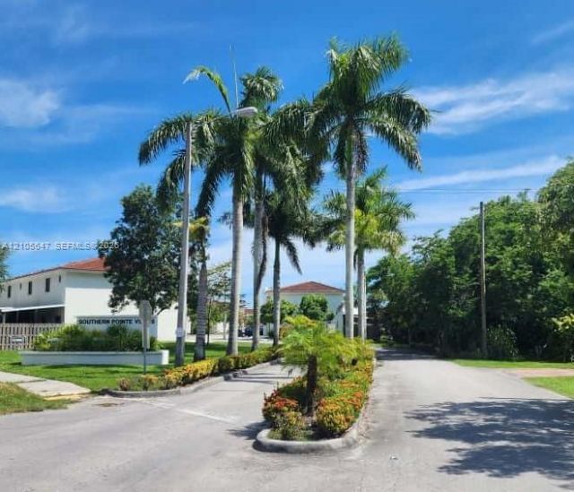210 SW 3rd Ct , Florida City, FL 33034 Photo