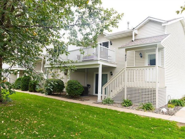 600 78th Avenue NE, Spring Lake Park, MN 55432