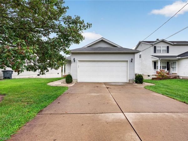 225 Waverly Avenue, Wadsworth, OH 44281