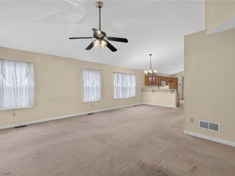 225 Waverly Avenue, Wadsworth, OH 44281 Photo 11