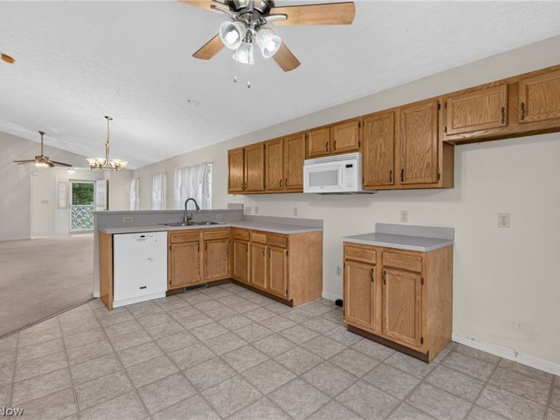 225 Waverly Avenue, Wadsworth, OH 44281 Photo 19