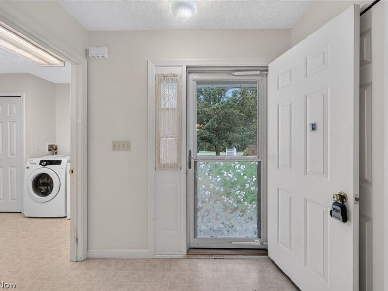 225 Waverly Avenue, Wadsworth, OH 44281 Photo 8