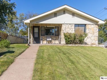 4906 Corby Street, Omaha, NE 68104