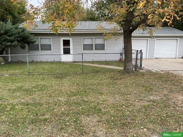 1070 E 32nd Street, Fremont, NE 68025