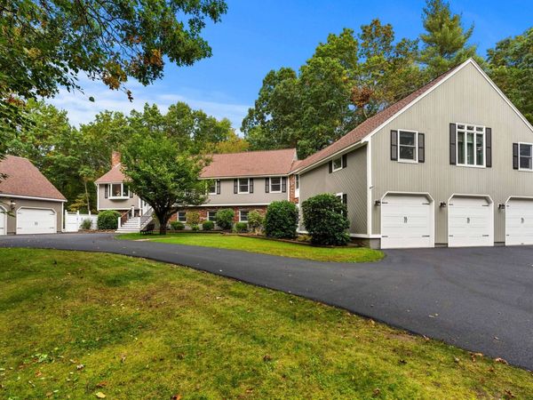 202 Lacy St, North Andover, MA 01845