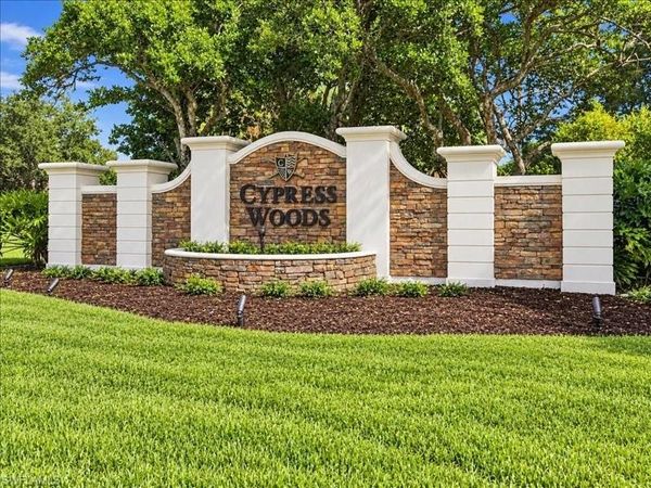 2905 Cypress Trace CIR , Unit 104, NAPLES, FL 34119