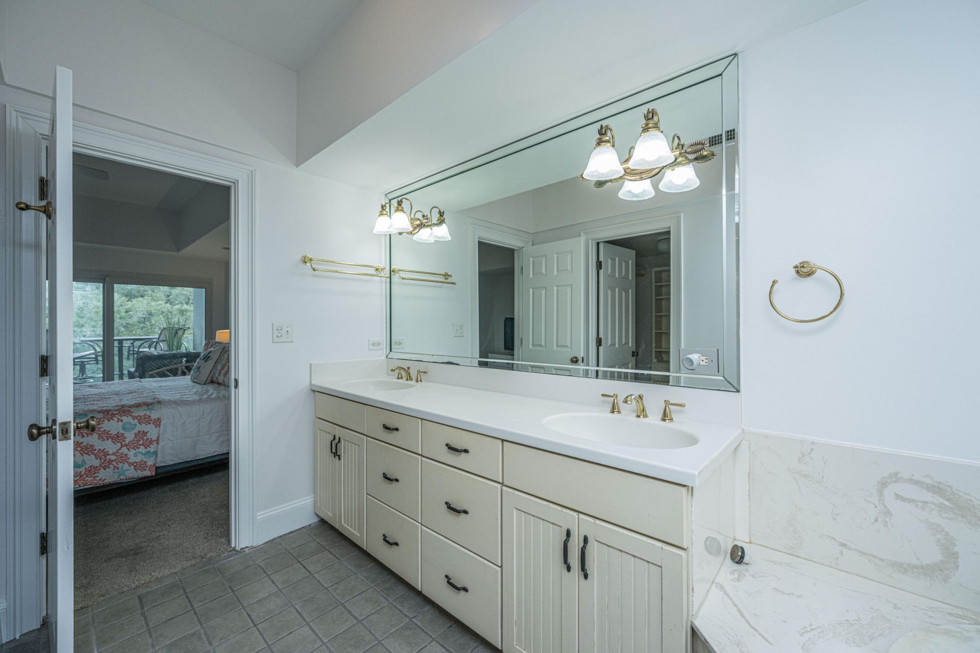 9510 Palmetto Drive Photo 26