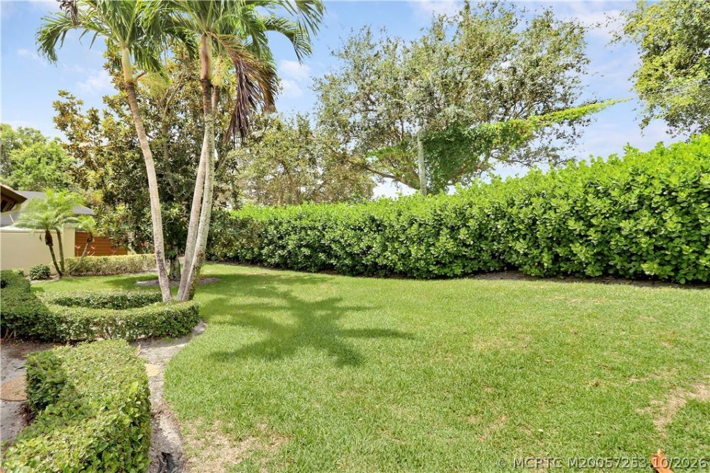 6384 SE Ironwood Circle , Stuart, FL 34997 Photo