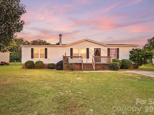 111 Magnolia Gardens Drive , Jacksonville, NC 28540