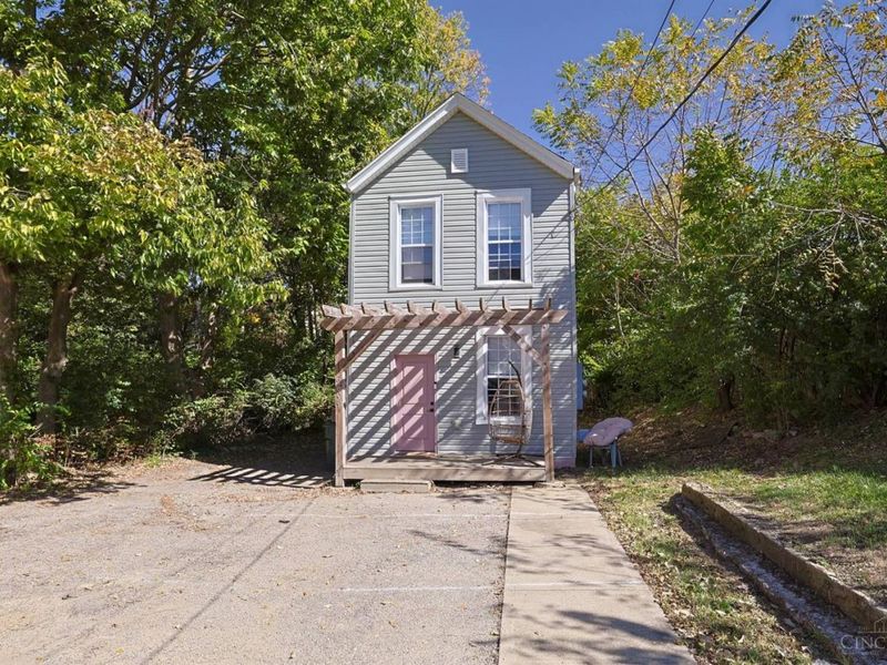 2608 Stanton Avenue, Cincinnati, OH 45206 Photo 1