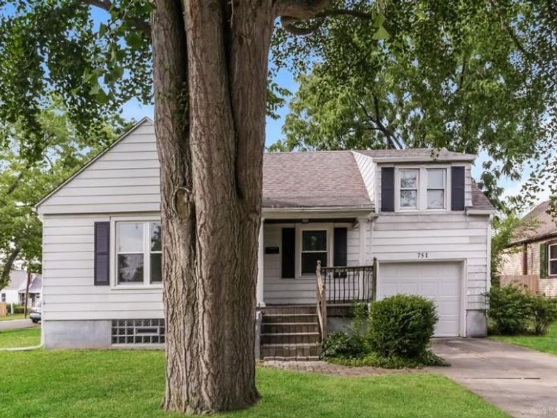 751 Broad Boulevard, Kettering, OH 45419 Photo 2