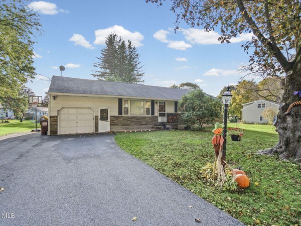 233 Stage Road, Ballston Spa, NY 12019