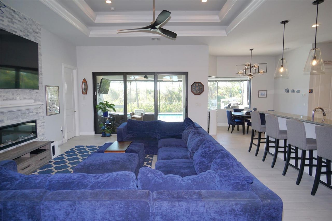 319 Trieste Drive, Punta Gorda, FL 33950 Photo