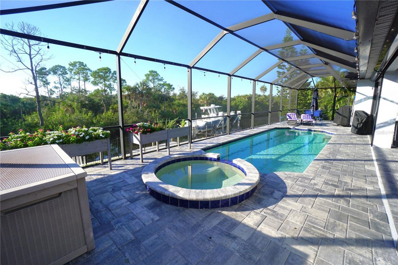 319 Trieste Drive, Punta Gorda, FL 33950 Photo