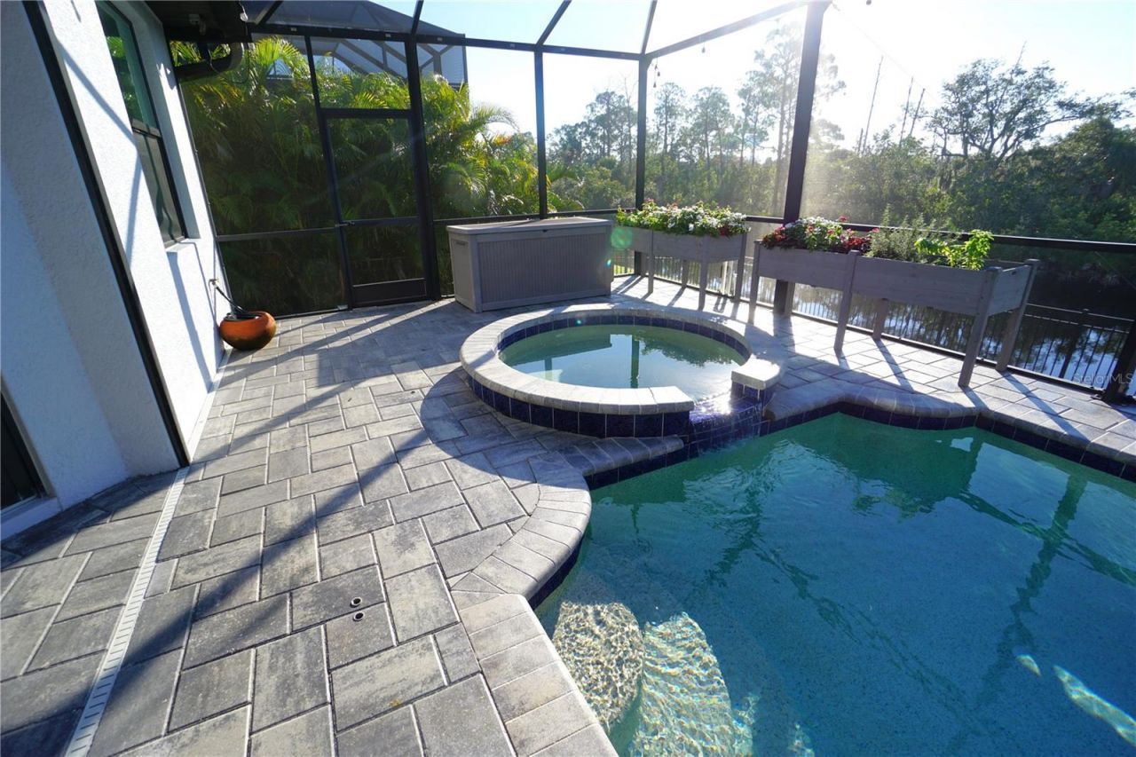 319 Trieste Drive, Punta Gorda, FL 33950 Photo