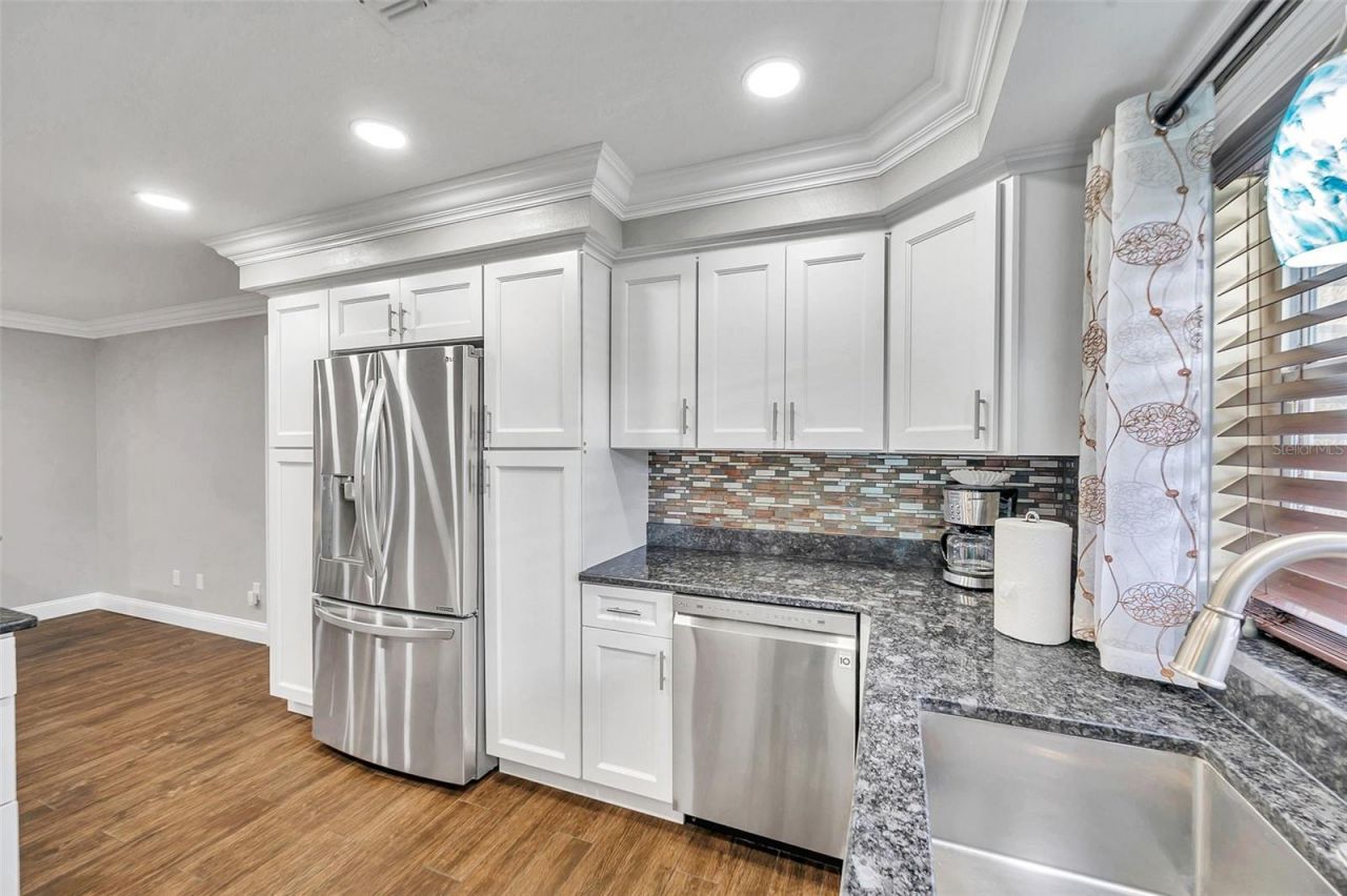 8 Citrus Drive, Palm Harbor, FL 34684 Photo