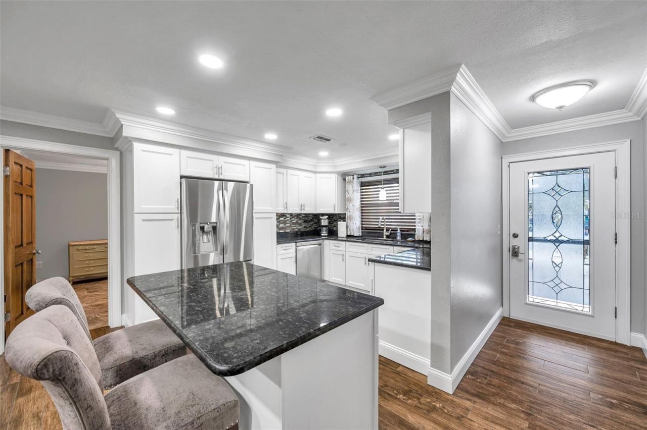 8 Citrus Drive, Palm Harbor, FL 34684 Photo